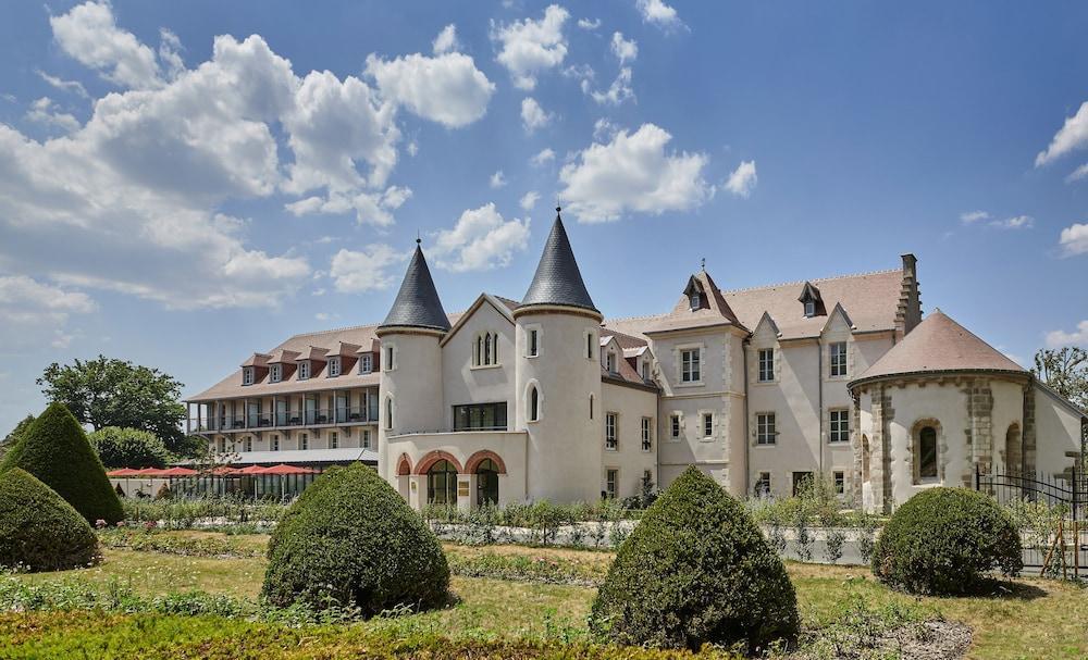 Chateau Saint-Jean, Relais & Chateaux Montluçon Екстериор снимка